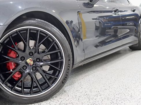 Used 2020 Porsche Panamera 4S AWD/4WD image 5