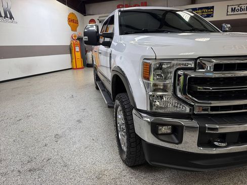 Used 2020 Ford F250 Lariat w/ Lariat Ultimate Package AWD/4WD image 14