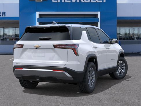 New 2026 Chevrolet Equinox LT w/ Safety and Technology Package FWD image 38