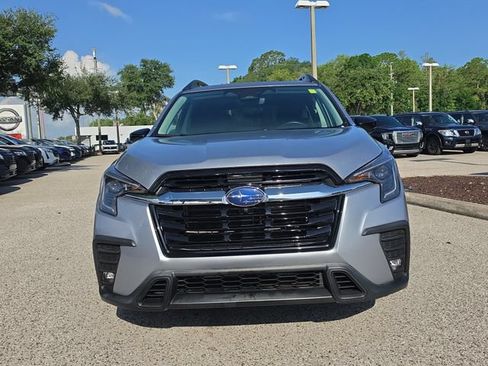 Used 2024 Subaru Ascent Limited w/ Technology Package AWD/4WD image 3