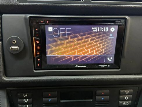 Used 2000 BMW M5 image 29