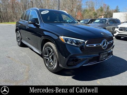 Used 2026 Mercedes-Benz GLC 300 4MATIC image 1