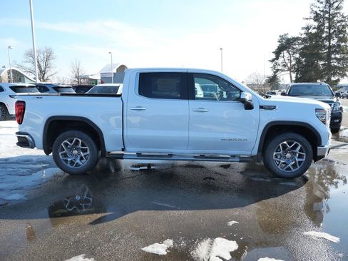 New 2026 GMC Sierra 1500 SLT w/ SLT Premium Plus Package image 13