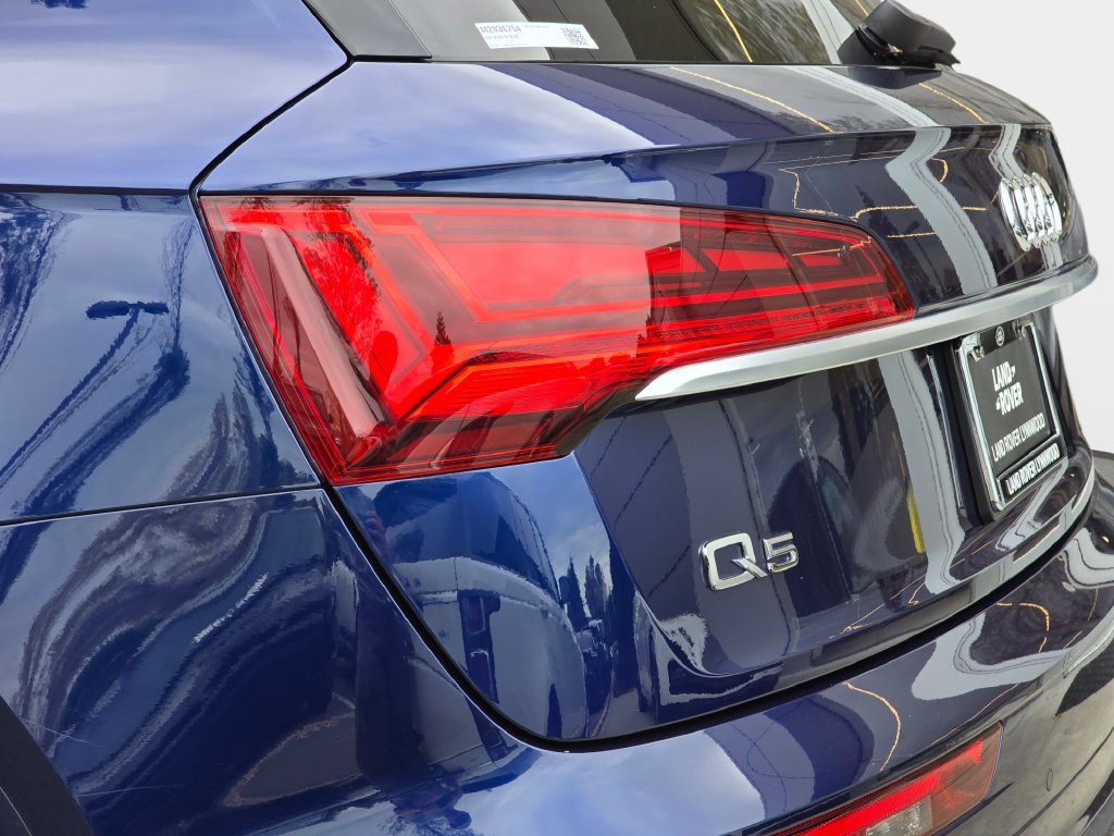 Used 2021 Audi Q5 2.0T Premium w/ Convenience Package AWD/4WD image 38