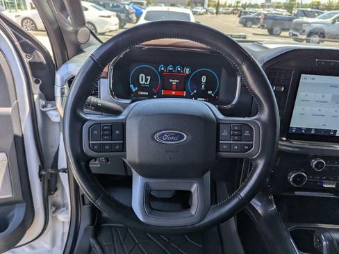 Used 2022 Ford F150 Lariat AWD/4WD image 16