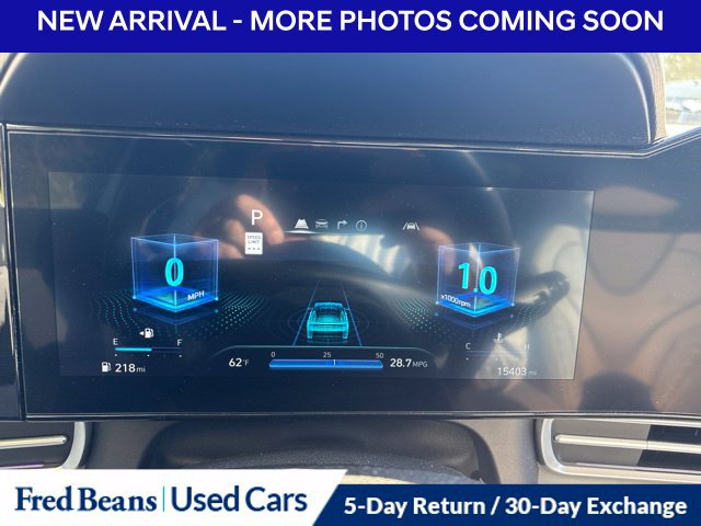 Certified 2024 Hyundai Elantra Limited FWD image 13