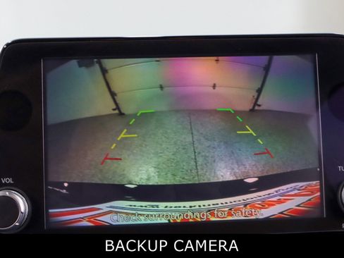 Used 2024 Nissan Altima 2.5 SV image 18