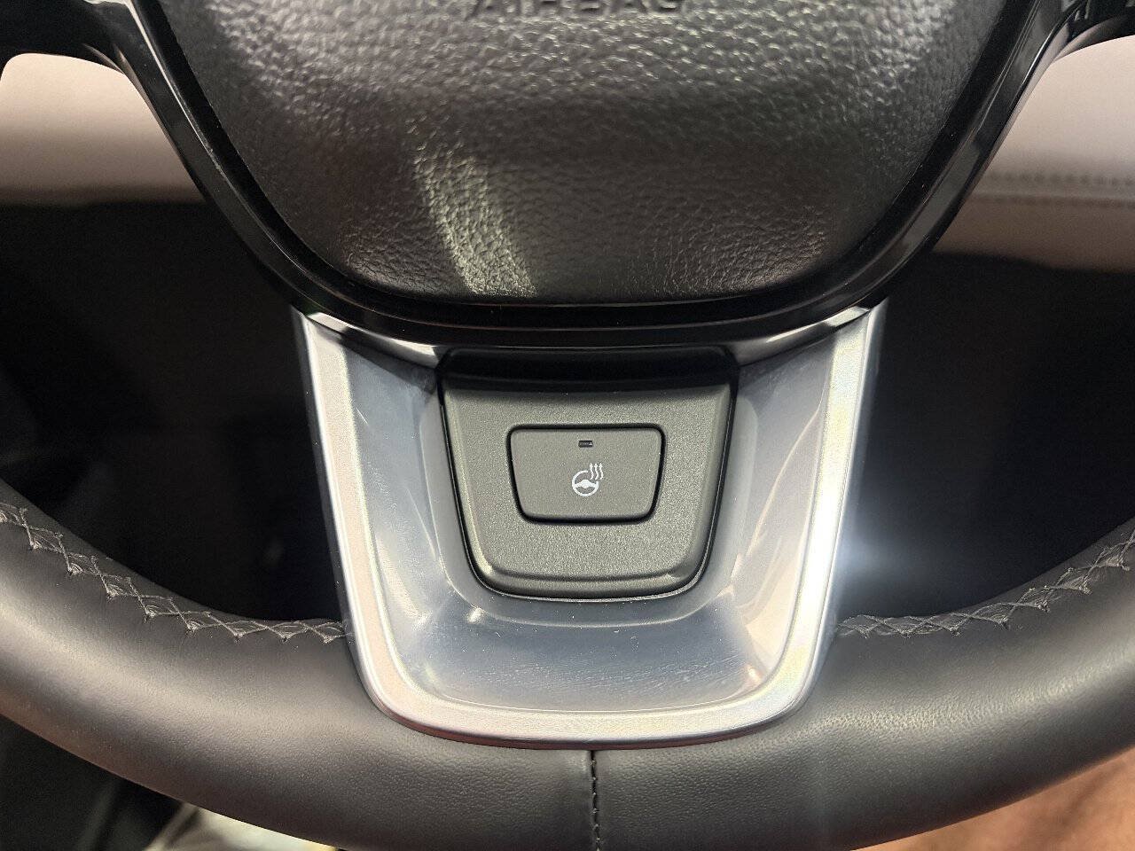 Used 2025 Honda Pilot Elite image 23