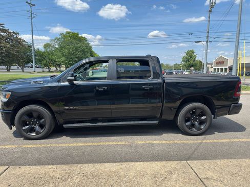 Used 2019 RAM 1500 Big Horn AWD/4WD image 6