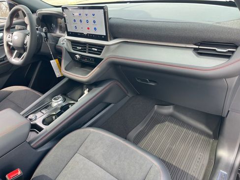 New 2026 Ford Explorer ST image 27