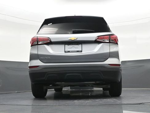 Used 2024 Chevrolet Equinox LS w/ LS Convenience Package FWD image 28