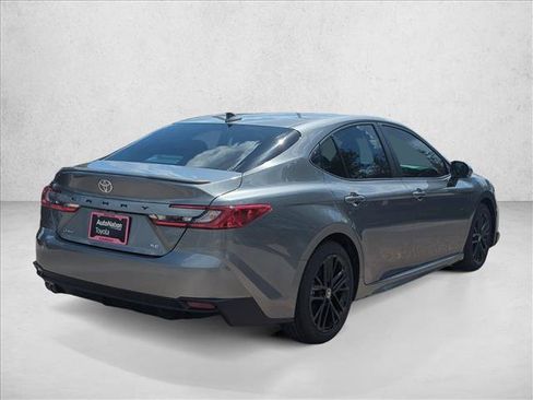 Used 2026 Toyota Camry SE w/ Multimedia Upgrade Package FWD image 5