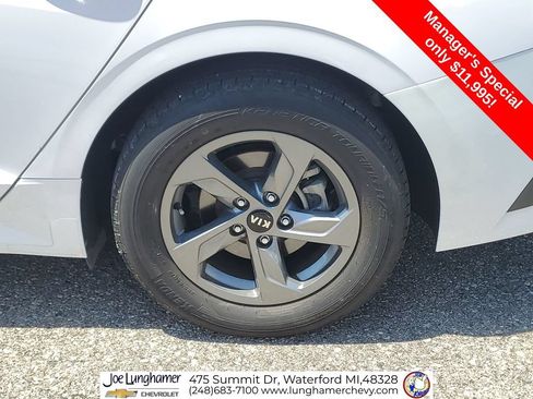 Used 2021 Kia K5 LX FWD image 30