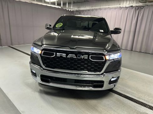 New 2026 RAM 1500 4x4 Crew Cab image 2