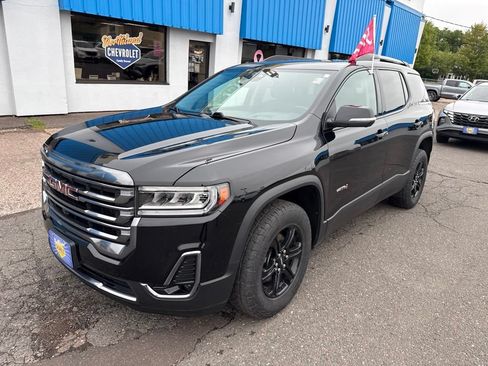 Used 2023 GMC Acadia AT4 w/ Technology Package AWD/4WD image 2