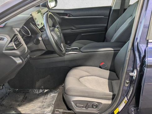 Used 2022 Toyota Camry LE image 14