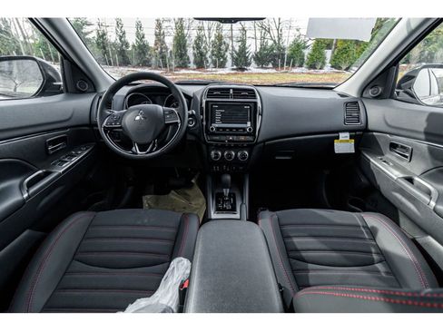 New 2024 Mitsubishi Outlander Sport AWD image 19