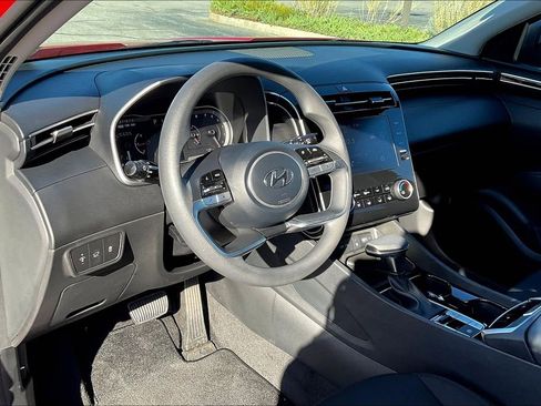 Used 2023 Hyundai Tucson SEL image 13