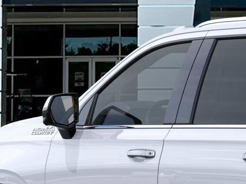 New 2026 Chevrolet Suburban High Country RWD image 50