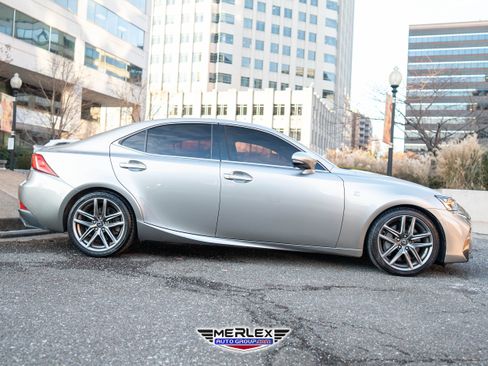 Used 2018 Lexus IS 300 F Sport image 8