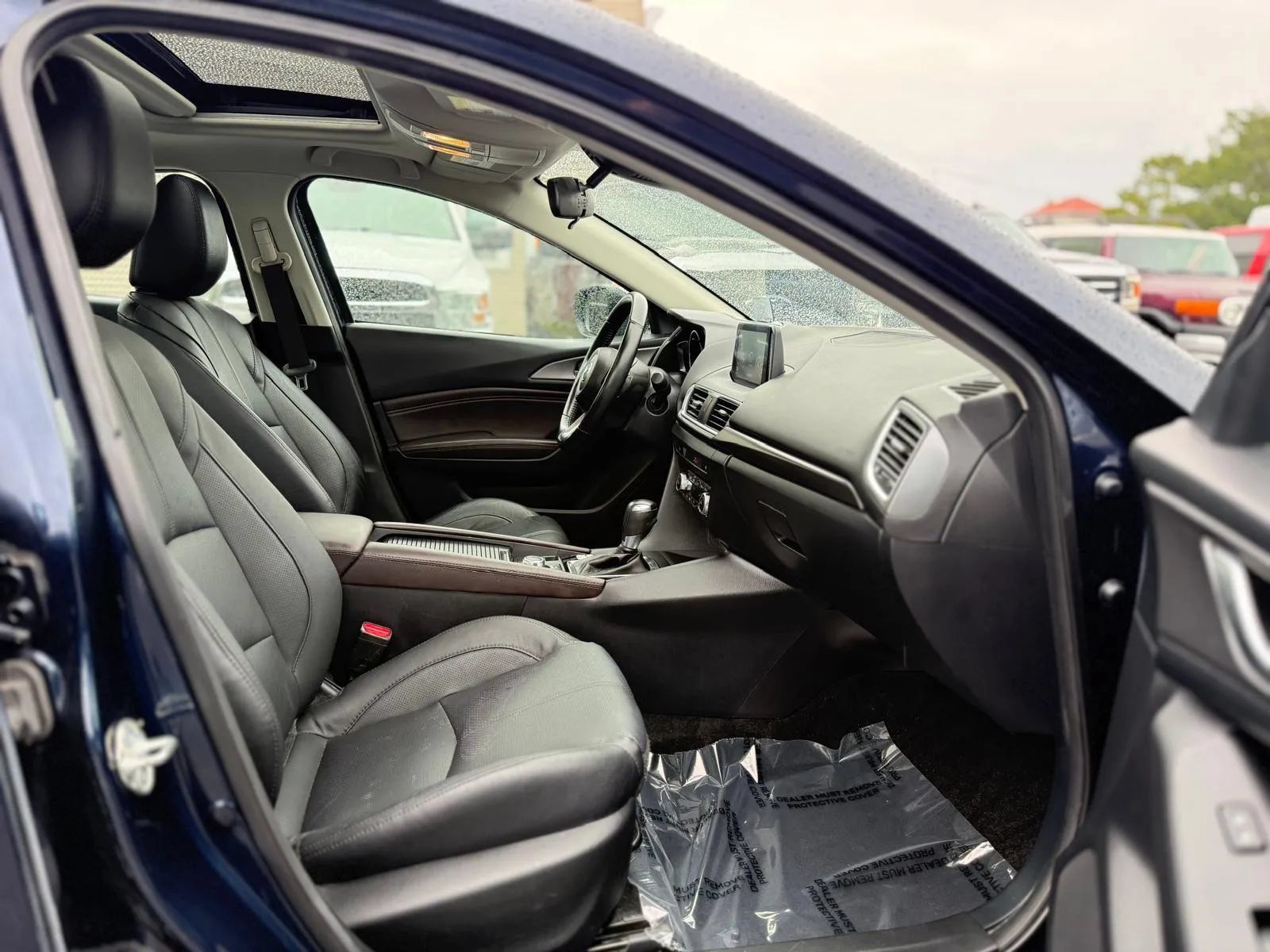 Used 2018 MAZDA MAZDA3 Grand Touring FWD image 30