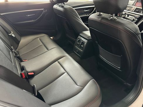 Used 2018 BMW 330i xDrive 330i xDrive w/ Convenience Package image 30