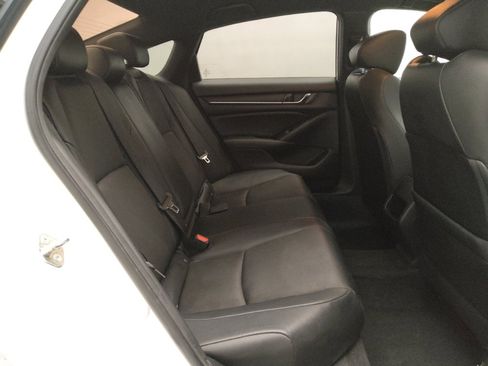 Used 2019 Honda Accord Sport image 19