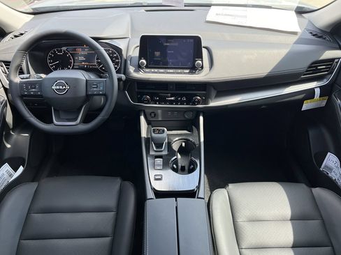 New 2026 Nissan Rogue Dark Armor FWD image 8