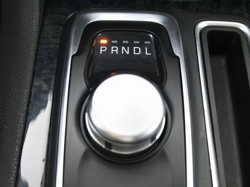 Used 2023 Chrysler 300 Touring L w/ Popular Equipment Group image 35