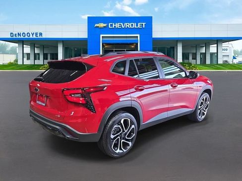 New 2026 Chevrolet Trax RS w/ Driver Confidence Package FWD image 6