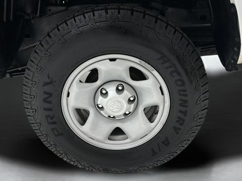 Used 2023 Toyota Tacoma SR AWD/4WD image 8