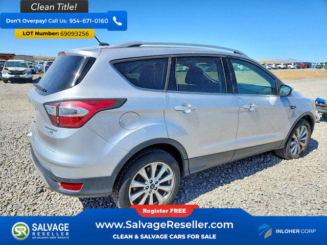 Used 2017 Ford Escape Titanium AWD/4WD image 4
