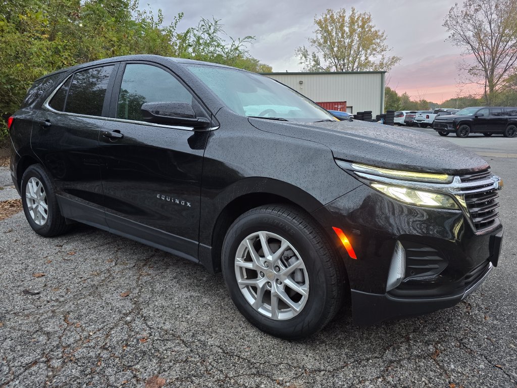 Used 2024 Chevrolet Equinox LT FWD image 10
