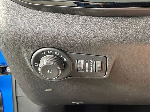 New 2025 Jeep Compass Latitude w/ Sun & Sound Group image 13