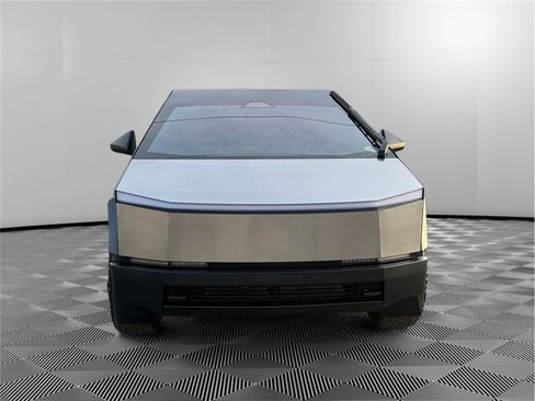 Used 2024 Tesla Cybertruck Cyberbeast image 8