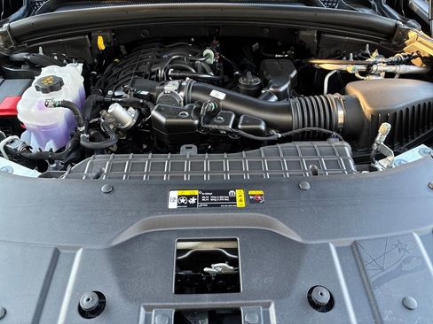 New 2025 Jeep Grand Cherokee Laredo X w/ Luxury Tech Group I image 22