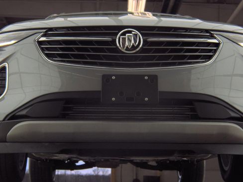 Used 2023 Buick Envision Preferred AWD/4WD image 2