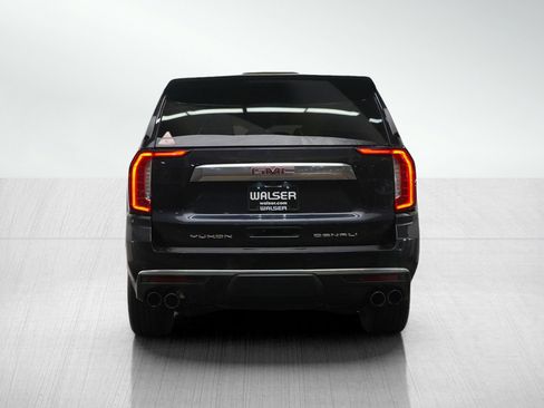 Used 2023 GMC Yukon XL Denali w/ Max Trailering Package AWD/4WD image 4