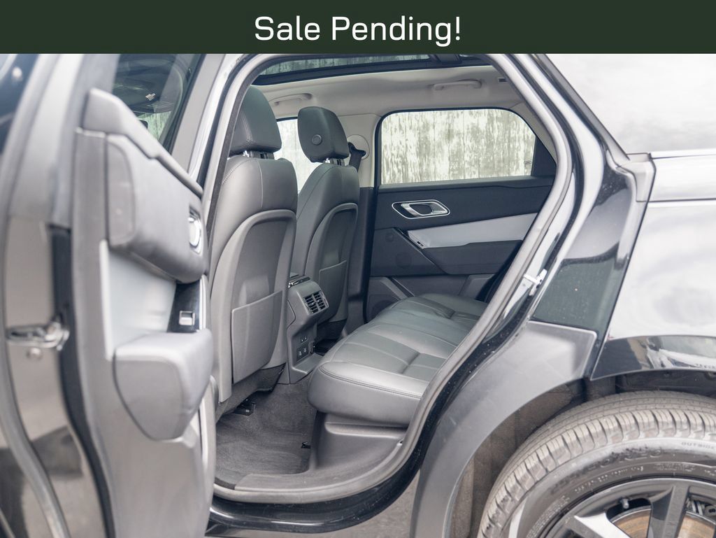 Used 2024 Land Rover Range Rover Velar S AWD/4WD image 34