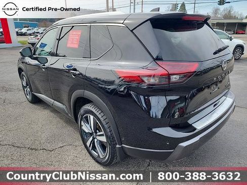 Certified 2024 Nissan Rogue SL w/ SL Premium Package image 6