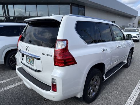 Used 2012 Lexus GX 460 Premium image 2