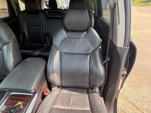 Used 2014 Acura MDX w/ Tech & Entertainment Pkg AWD/4WD image 17