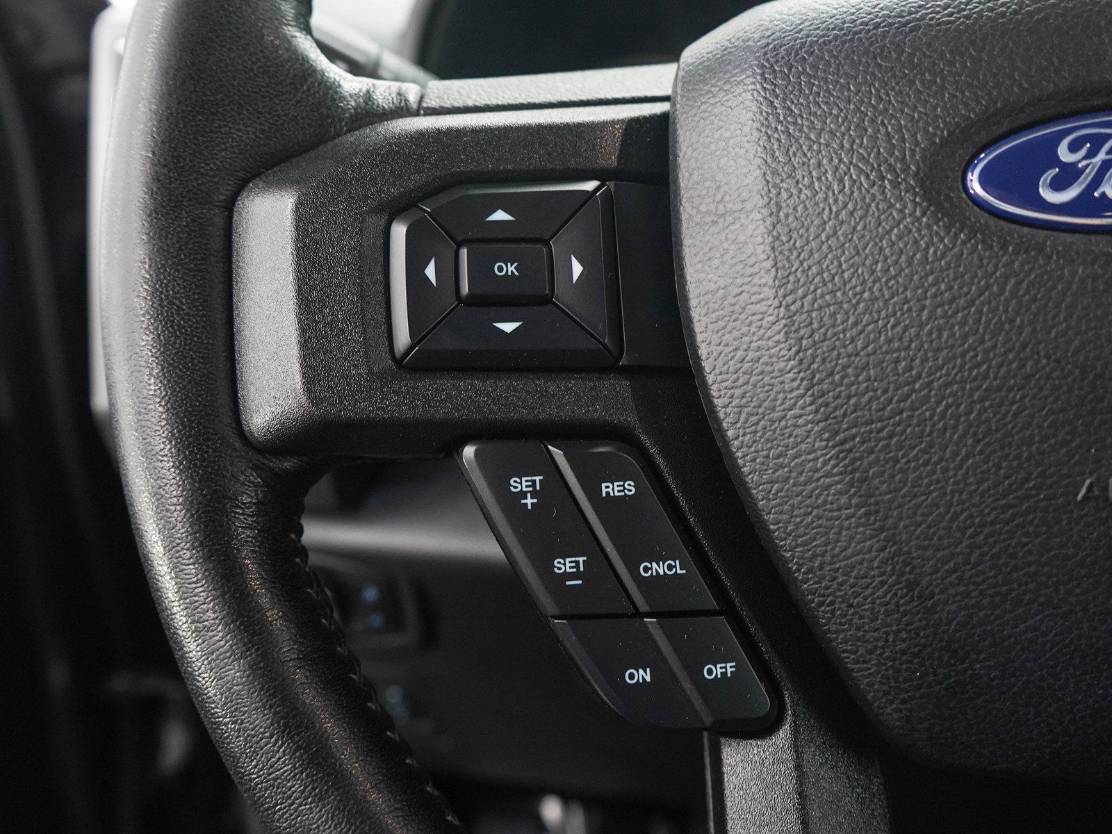 Used 2019 Ford F150 XLT w/ Equipment Group 302A Luxury AWD/4WD image 26