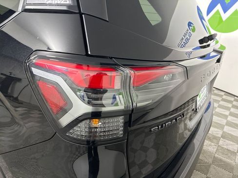 Used 2025 Subaru Forester Premium AWD/4WD image 35