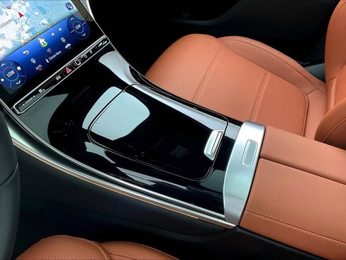 Certified 2026 Mercedes-Benz GLC 300 4MATIC image 18