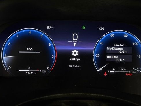 Used 2024 Toyota Highlander Limited image 16