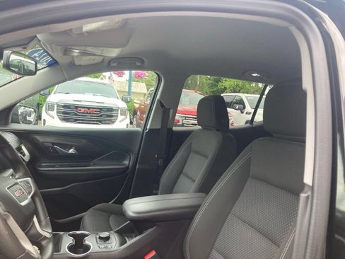 Used 2024 GMC Terrain SLE w/ Driver Convenience Package AWD/4WD image 26