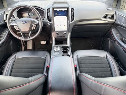 Used 2023 Ford Edge ST-Line image 13