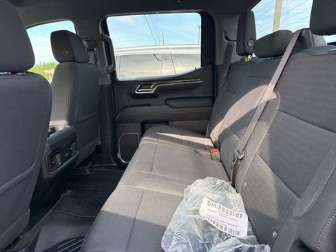 Used 2023 Chevrolet Silverado 1500 RST AWD/4WD image 12