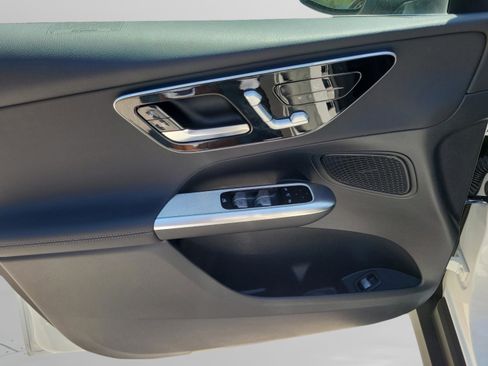 Certified 2026 Mercedes-Benz GLC 300 image 11